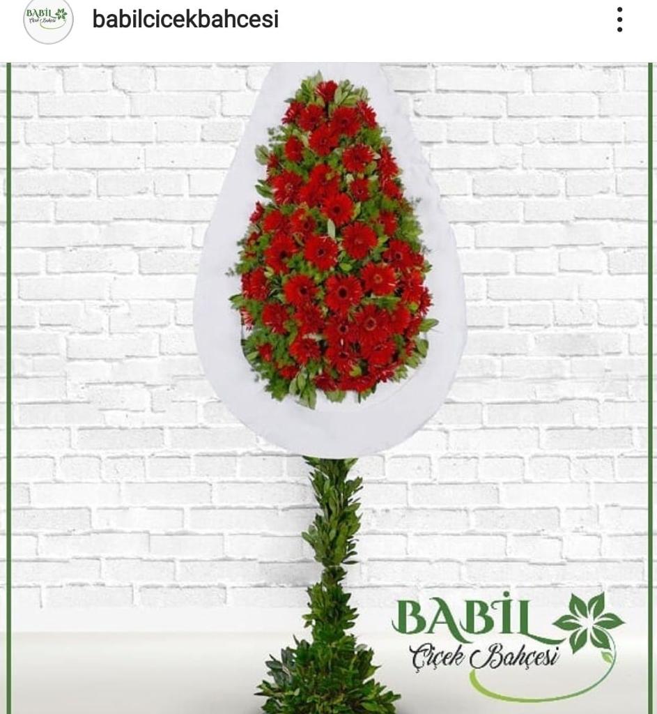 Kırmızı Çiçek Çelenk